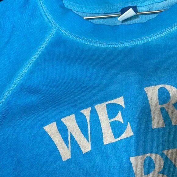 Old Navy "We rise by lifting each other" Sweatshirt EUC size M - Picture 6 of 8